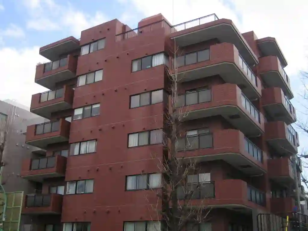 原宿ホームズ 外観