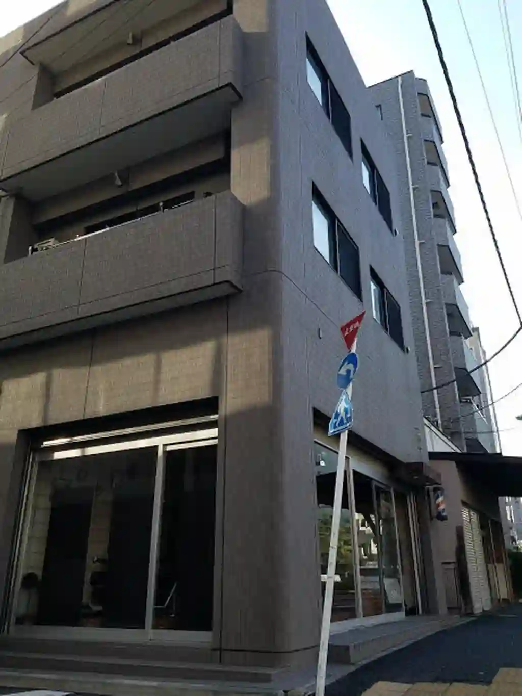 エピスリー東白楽 外観