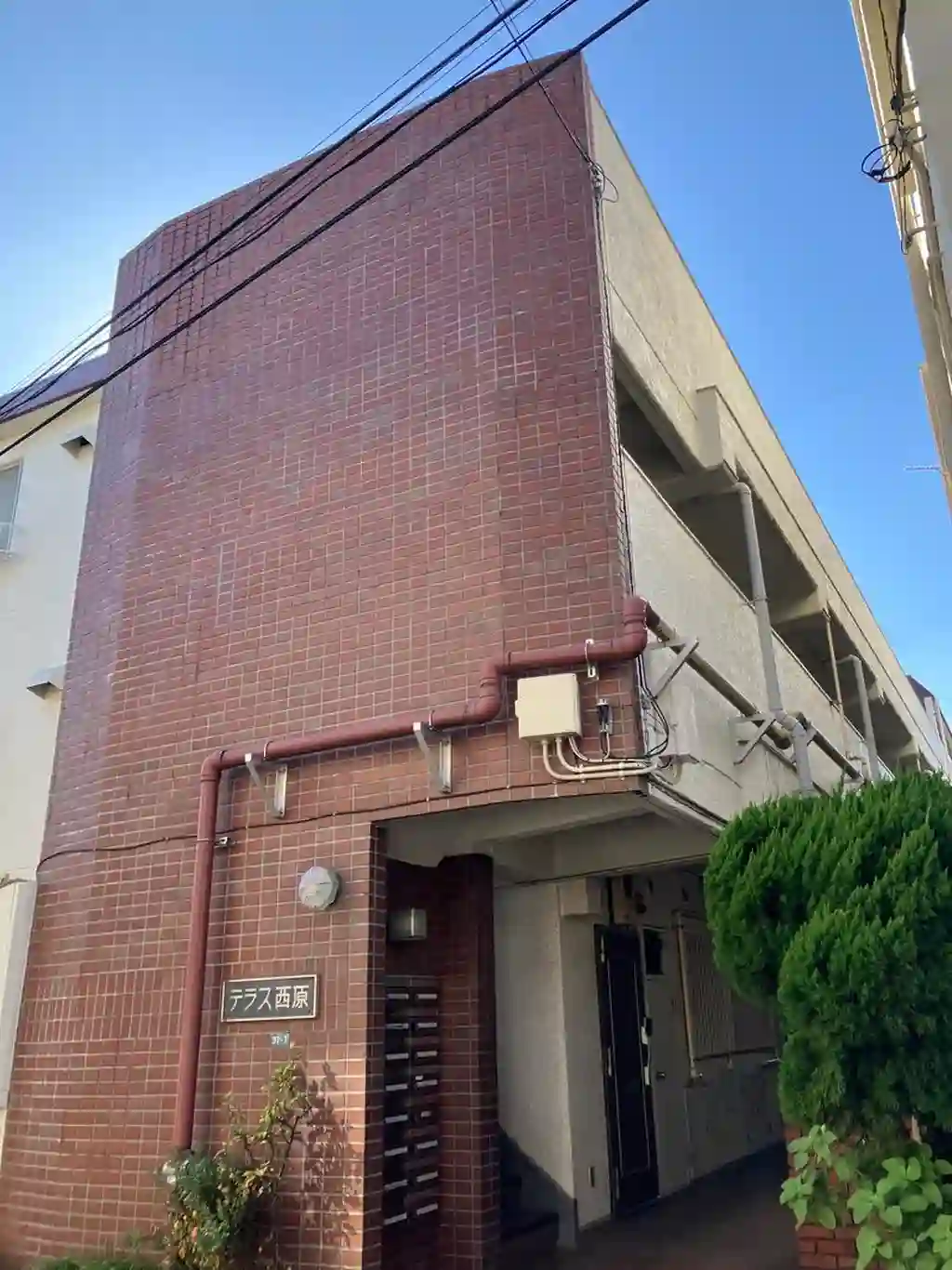 テラス西原 外観
