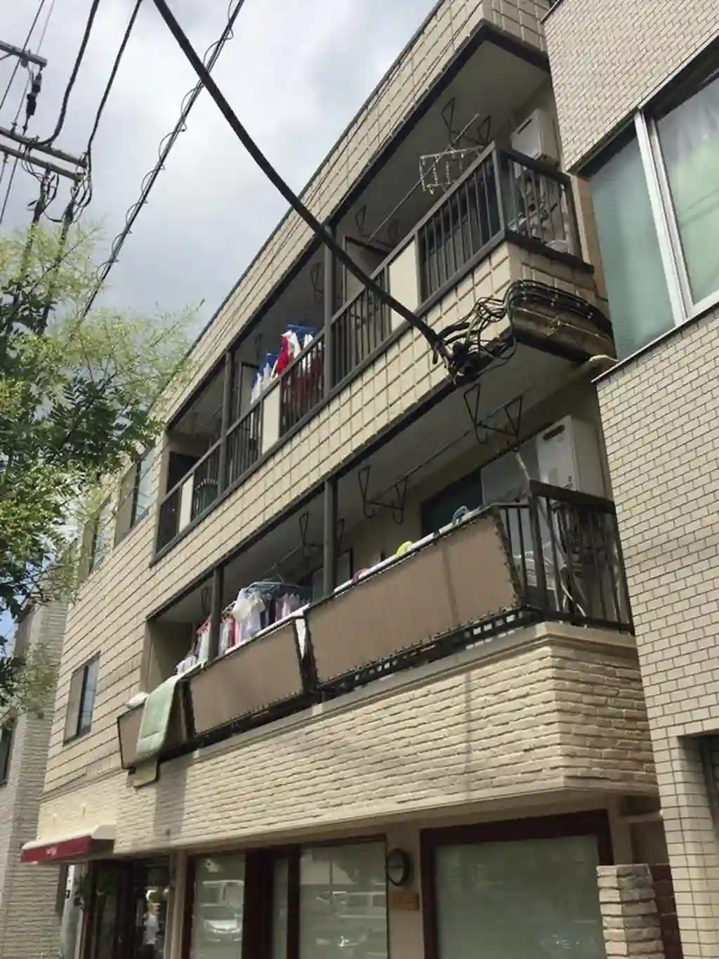 磯川ハイツ 外観