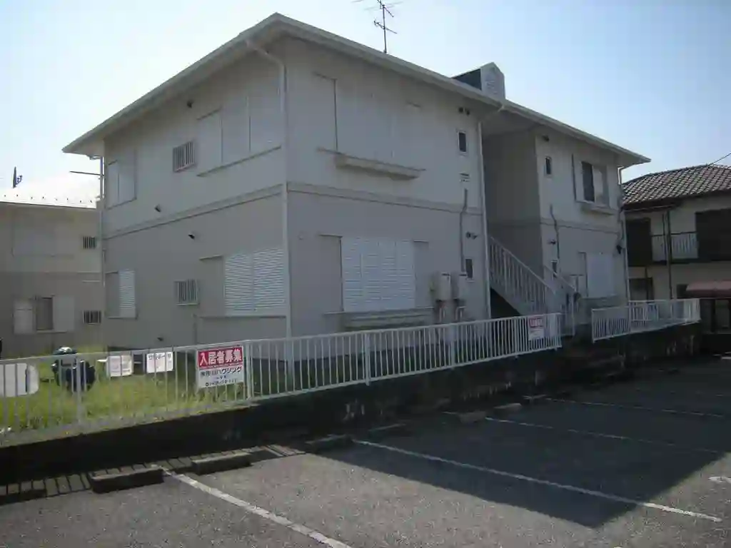 ビレッジタカザワA 外観