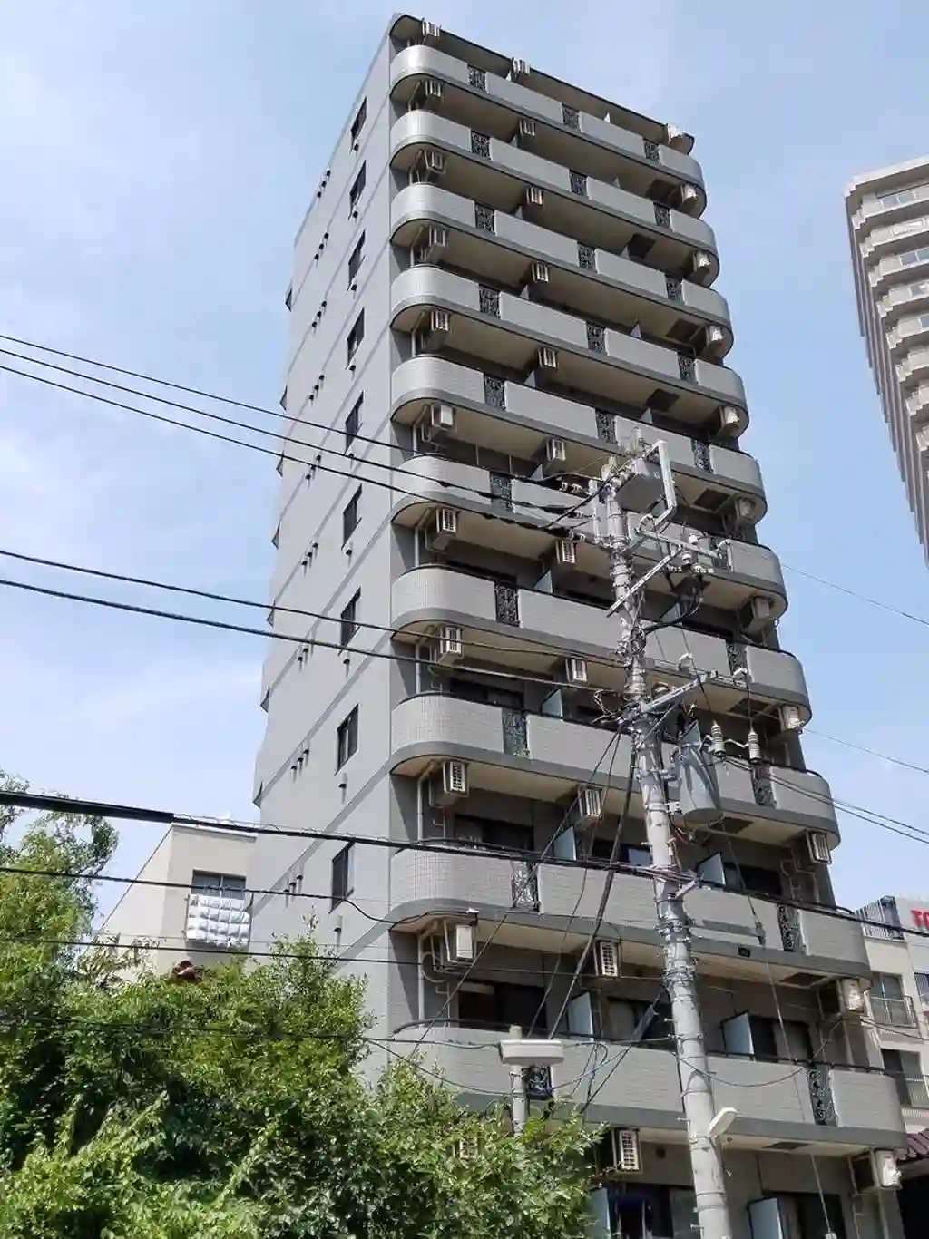 グリフィン川崎・西口弐番館 外観