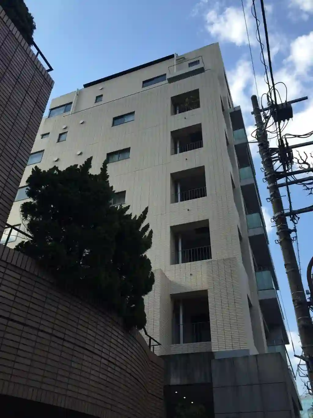 コンフォリア南青山 外観