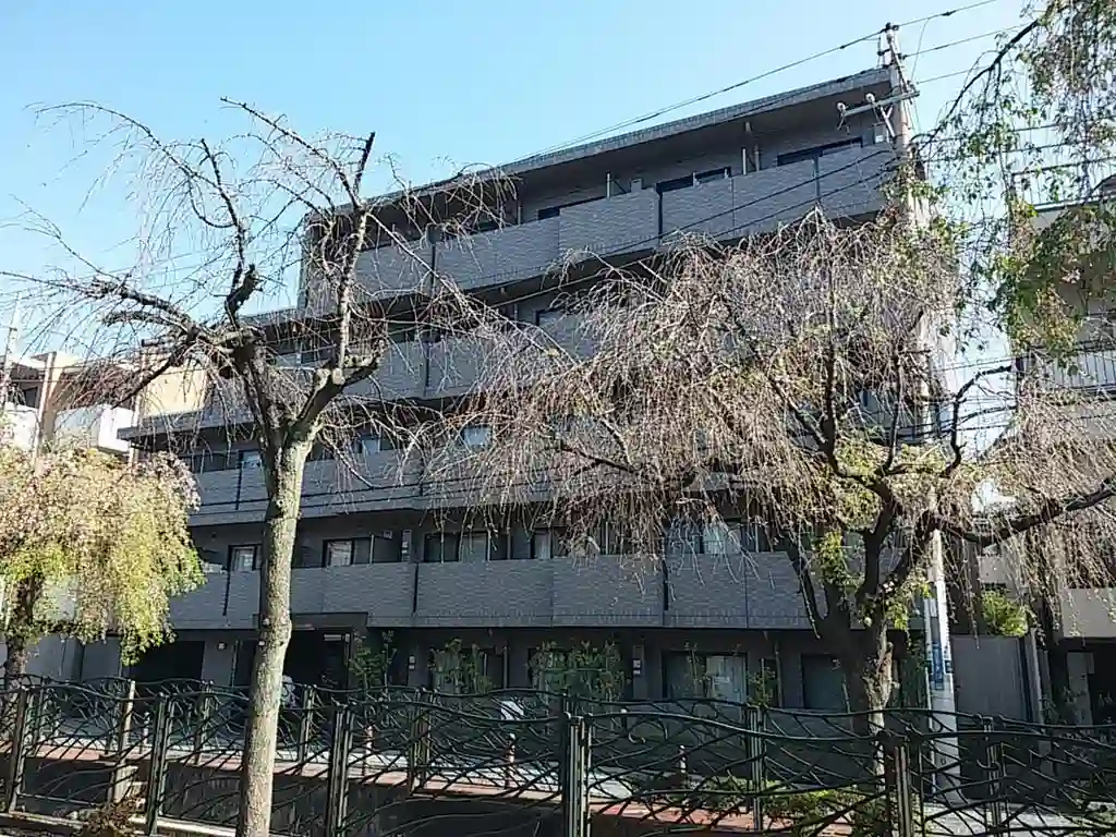 ルーブル溝の口伍番館 外観
