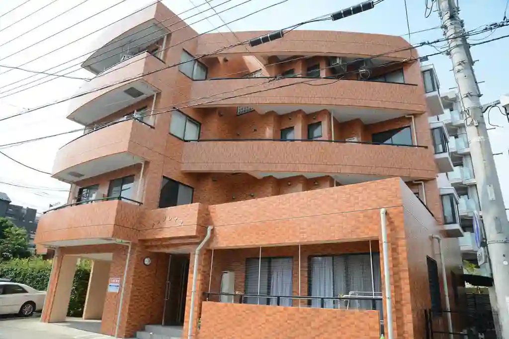 アンソレイユ 外観