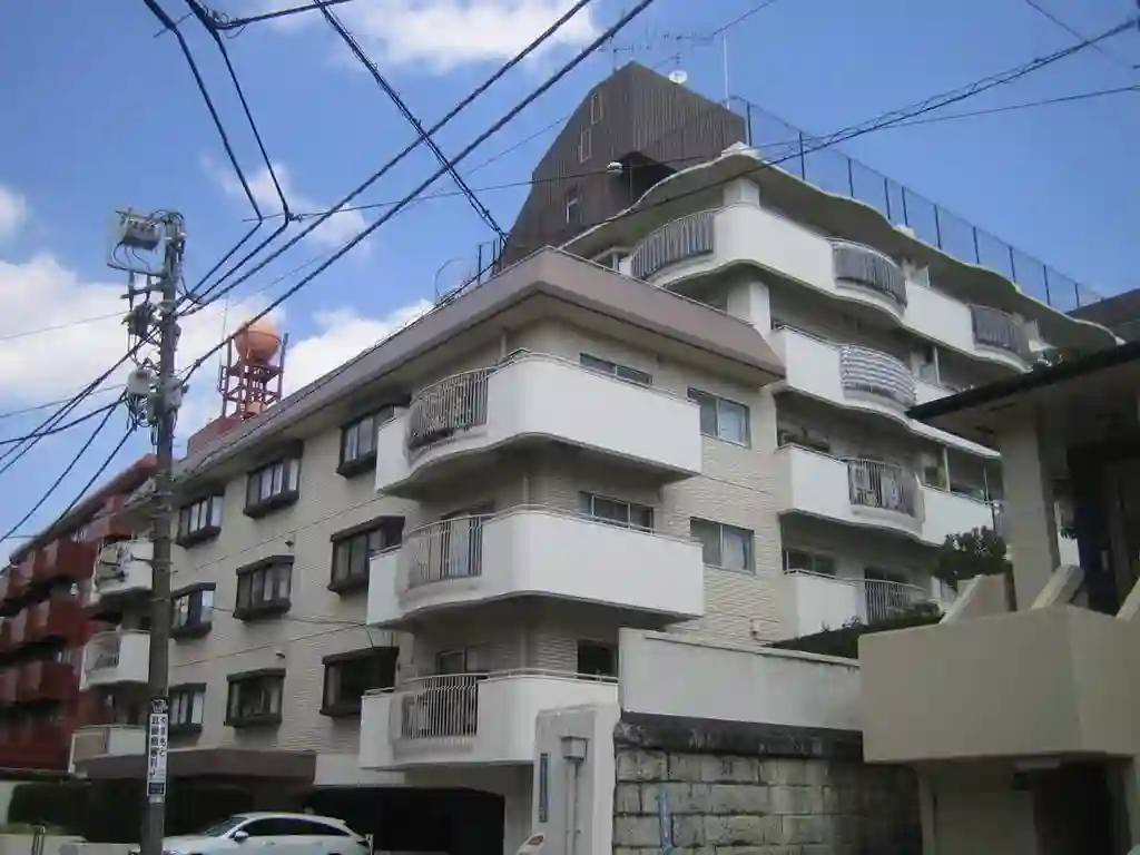 外苑パークホームズ 外観