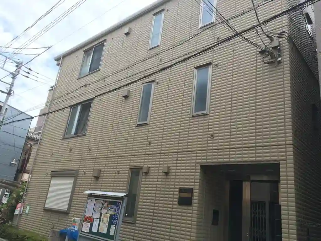 カノン 外観