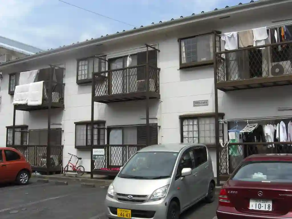 フラワーハイツ 外観