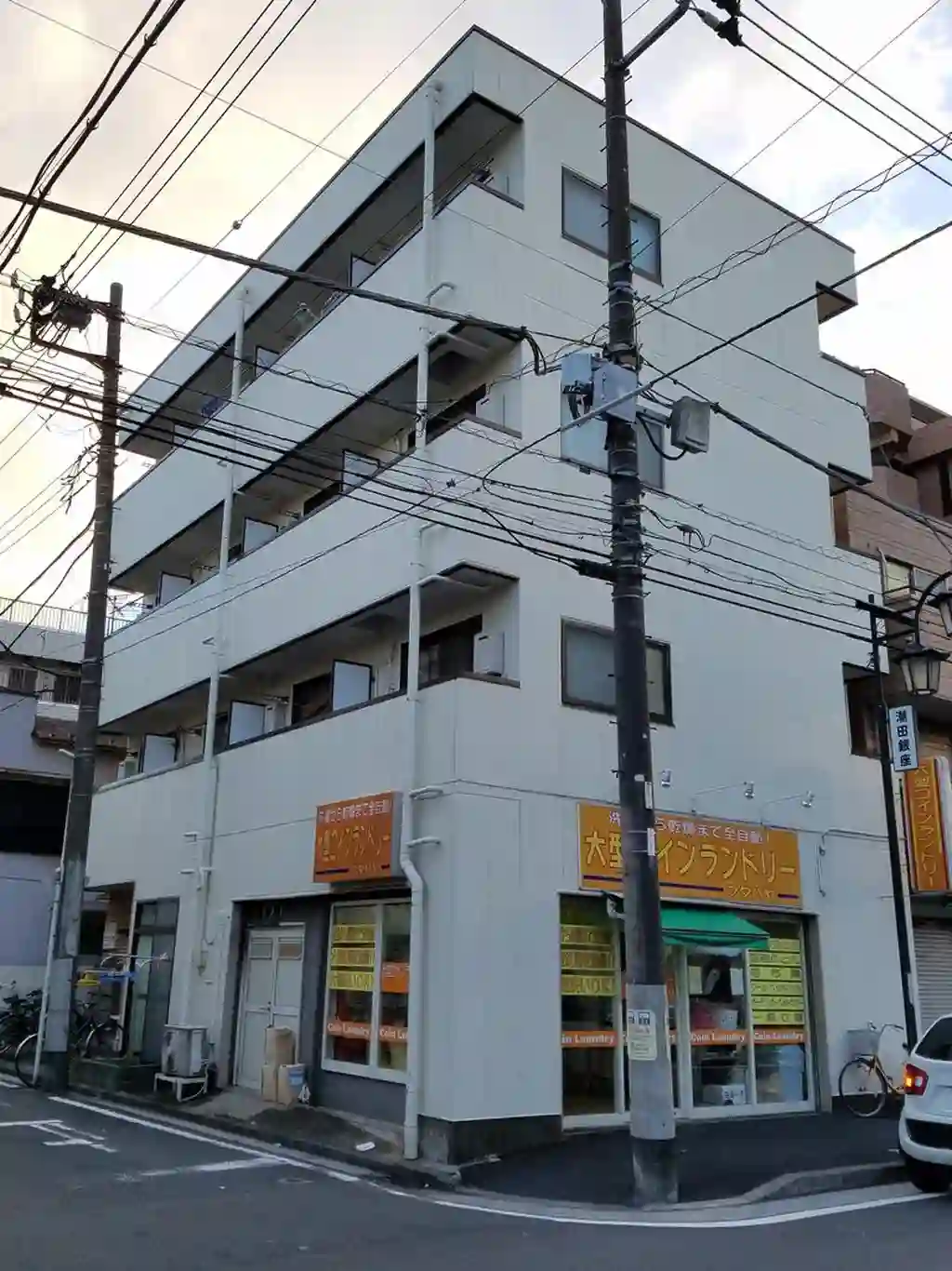 フラットジョイ 外観
