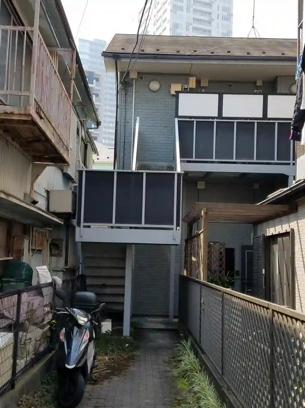 プレシュール 外観