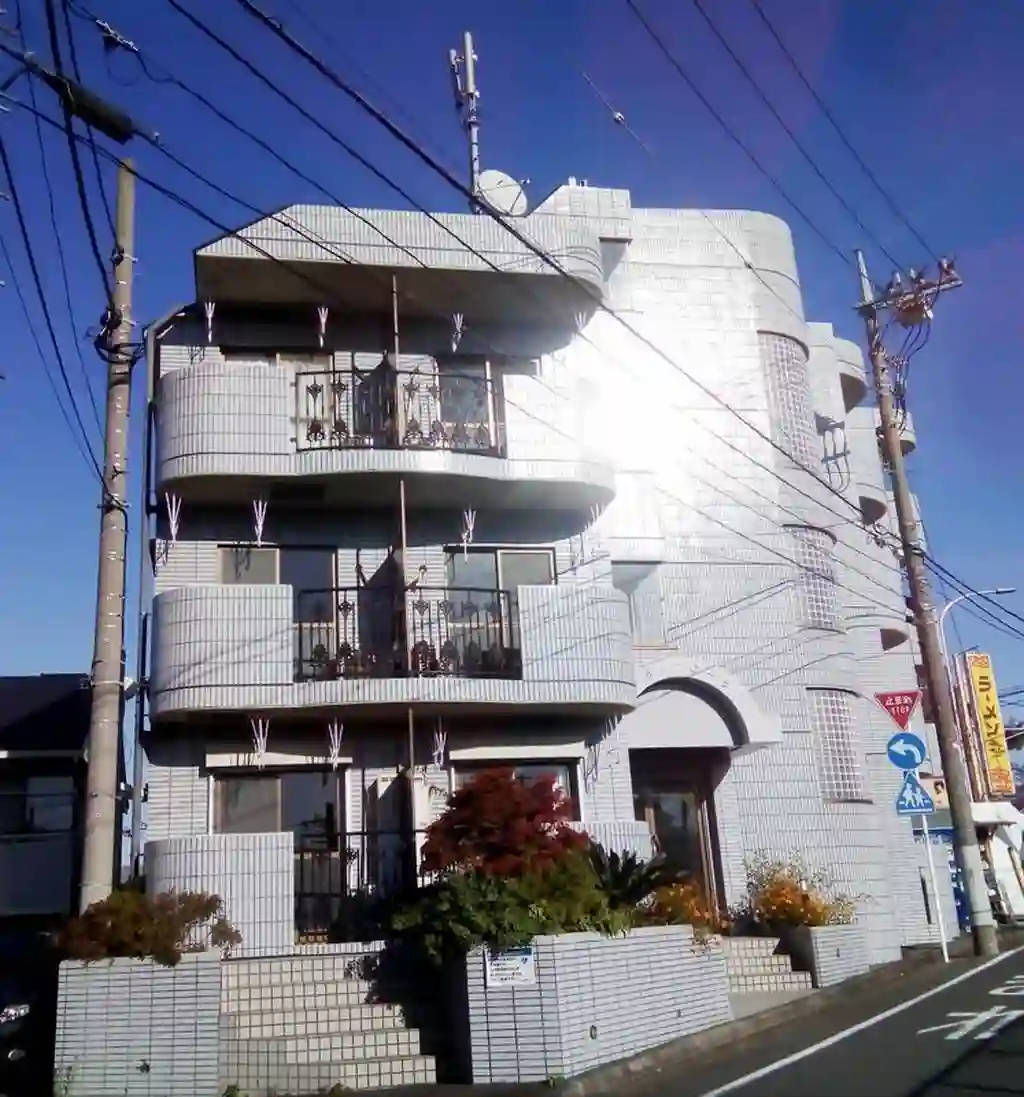 ドエル・フローラ2 外観