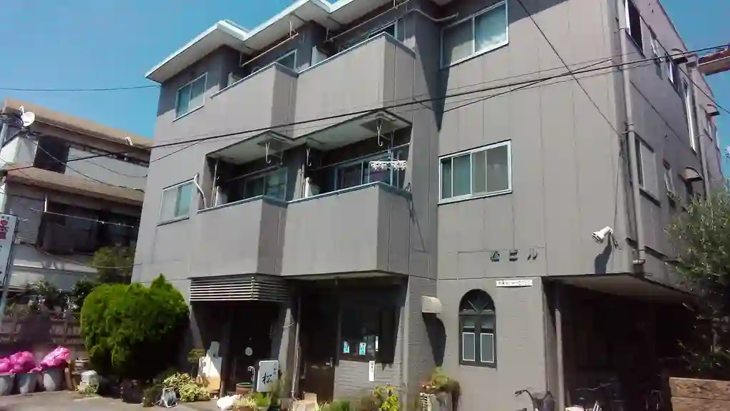 松ビル 外観