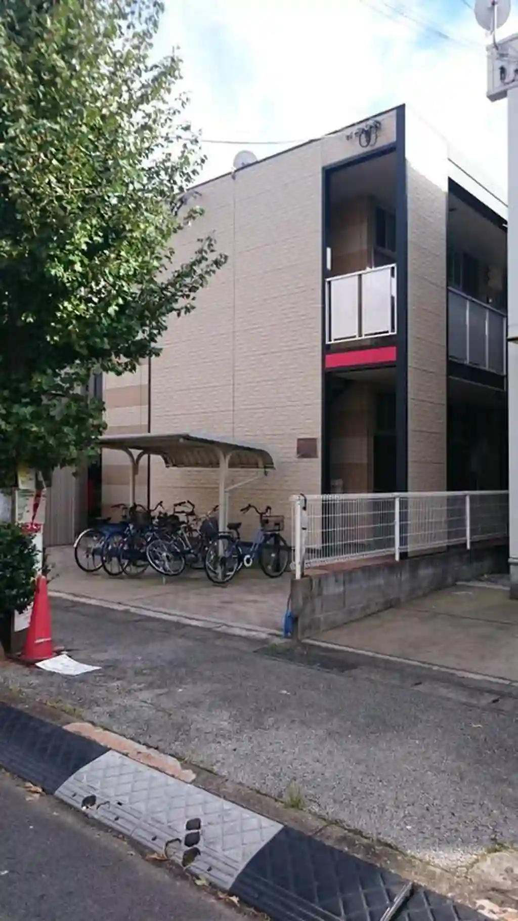 レオパレスエトワール栄町 II 外観