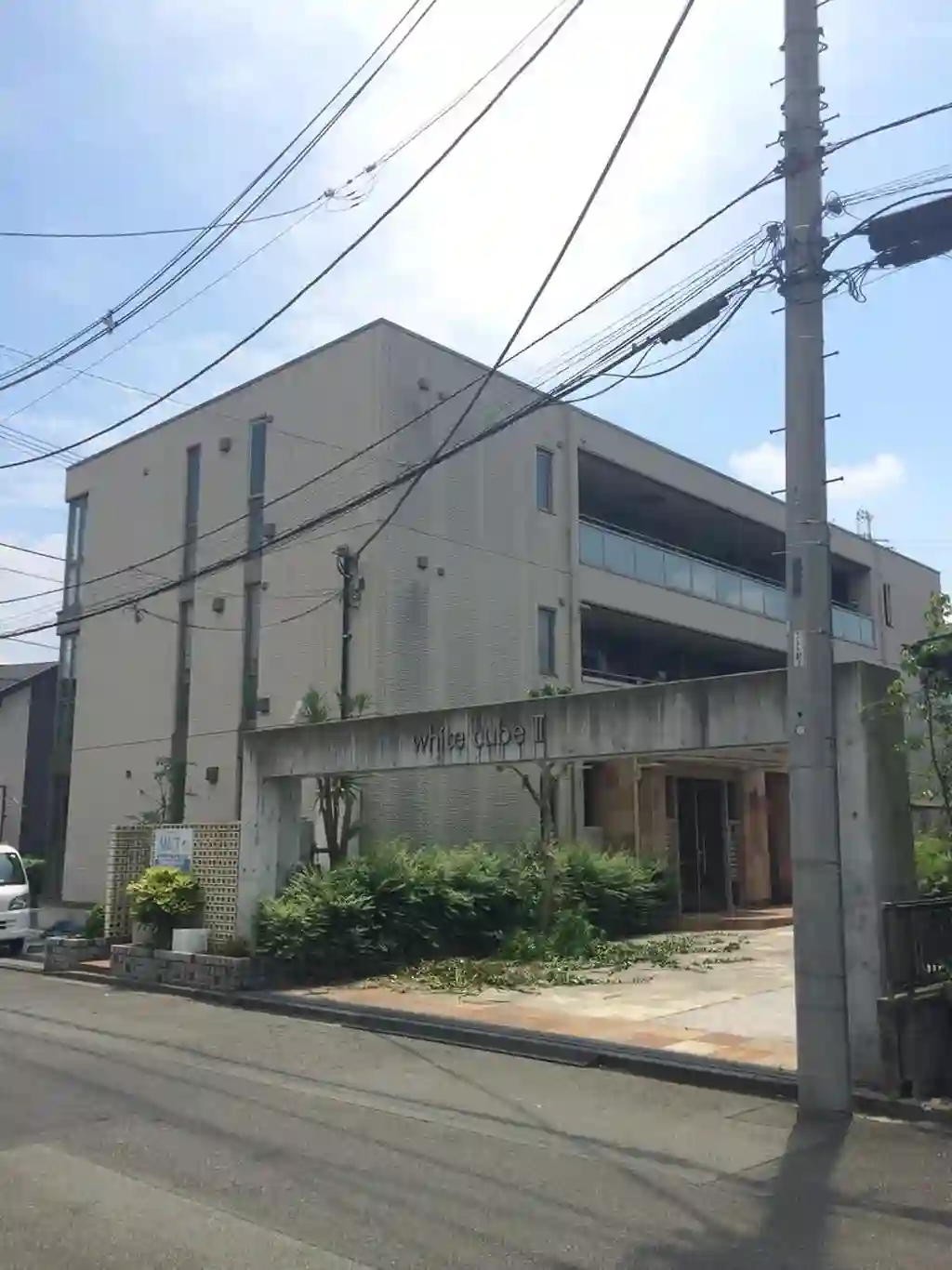 ホワイトキューブ II 外観