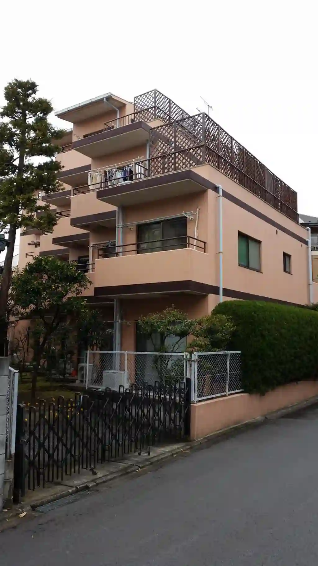 ファミネス・平林 外観