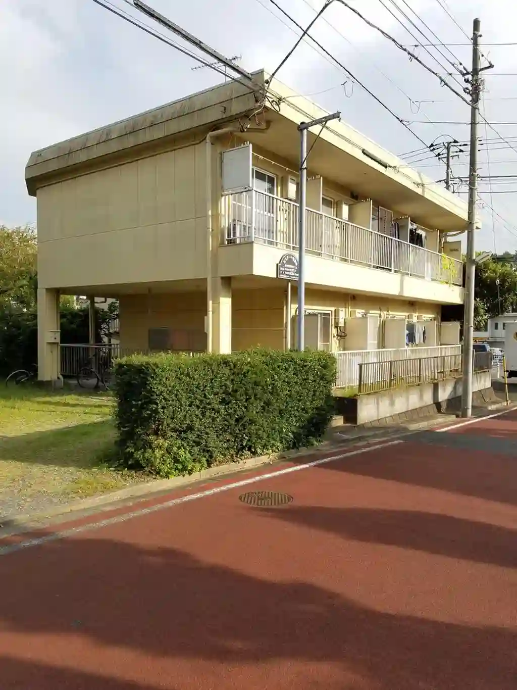 エステート・若葉台 外観