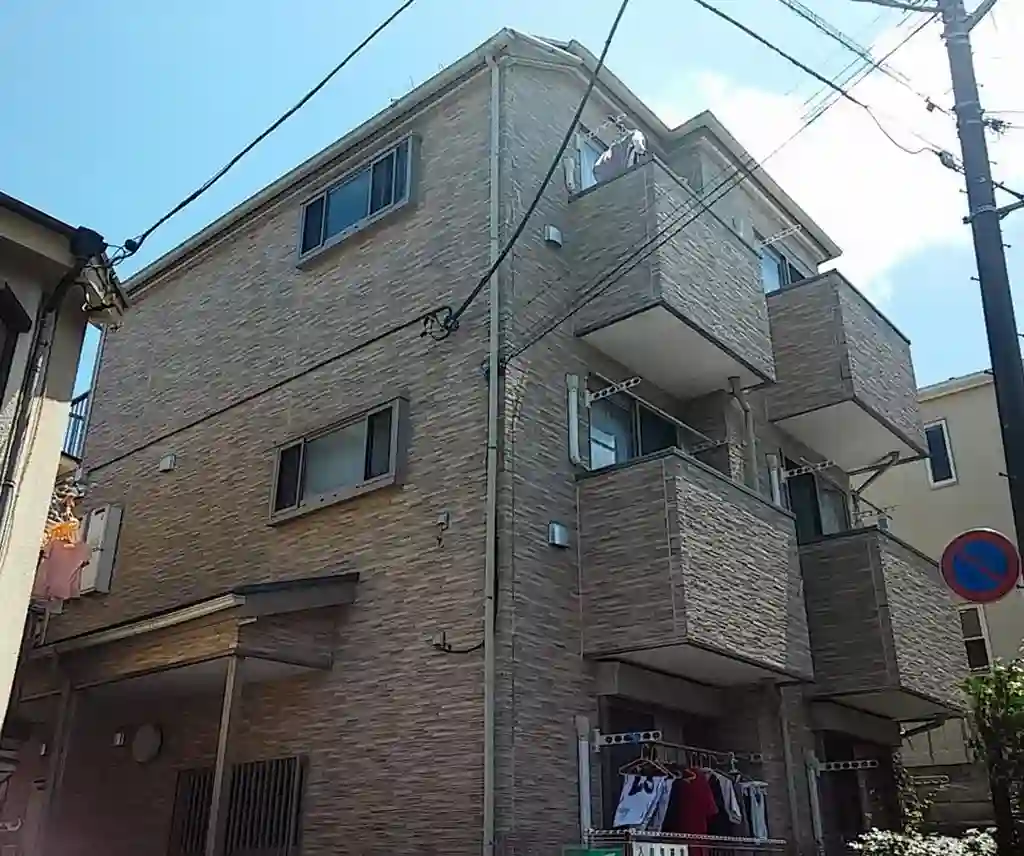 アズール坂下 外観