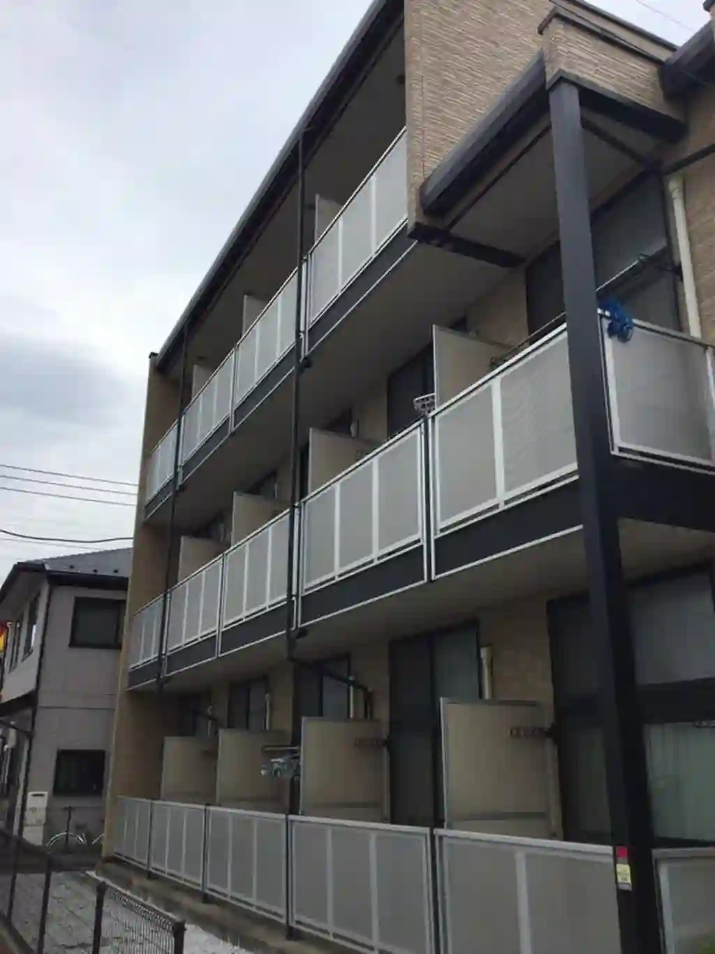レオパレスエスト久が原 外観