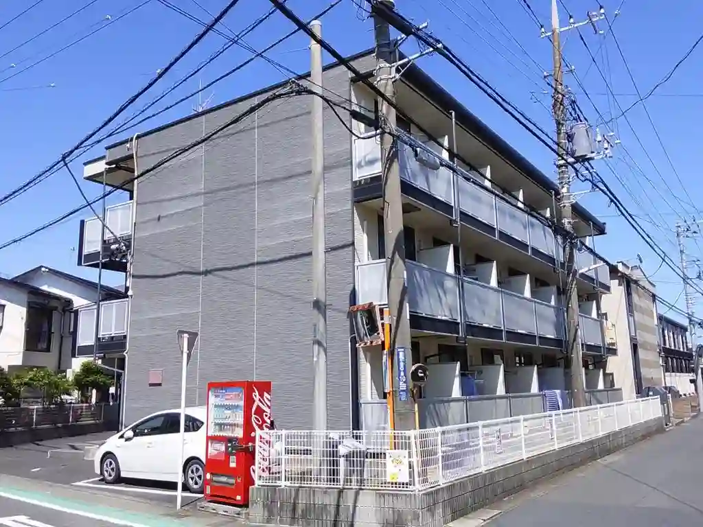 レオパレスLACKY 外観