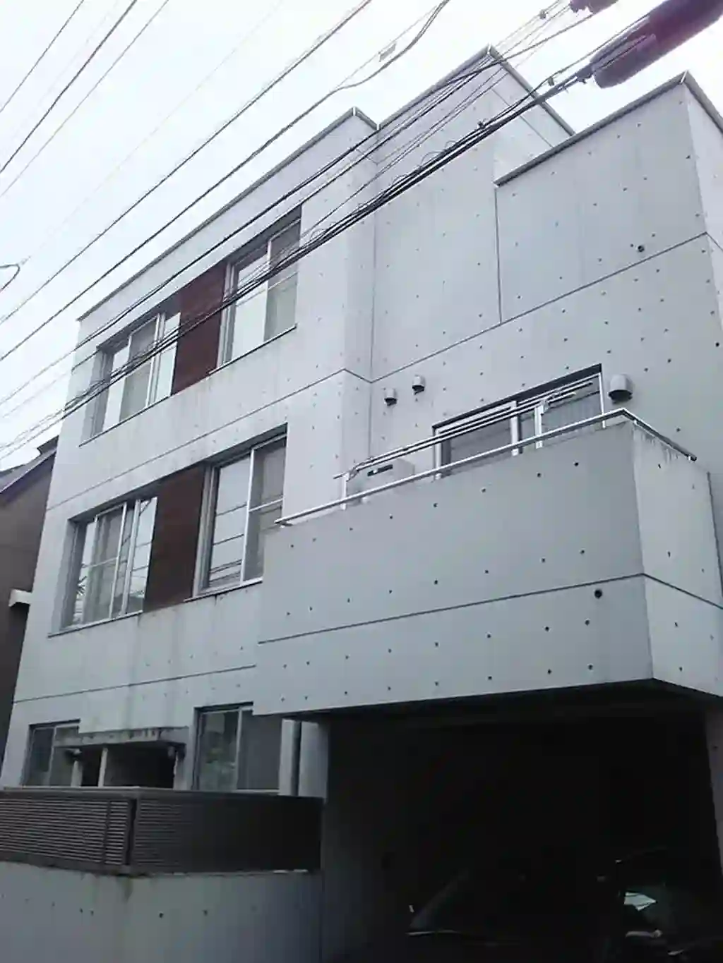 BASE 外観