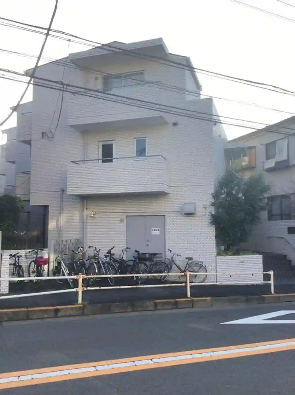 中銀弦巻マンシオン 外観