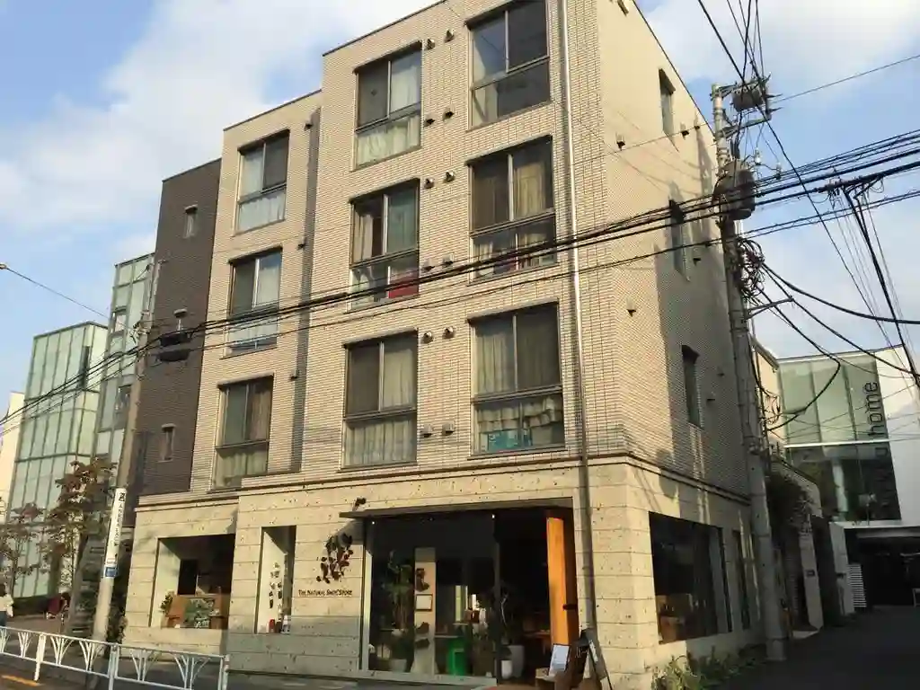 ラ・プラージュ神宮 外観