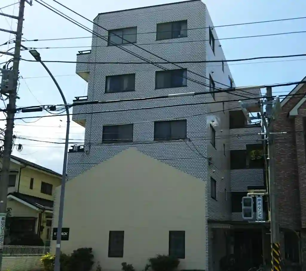 HOMES YUEN 外観