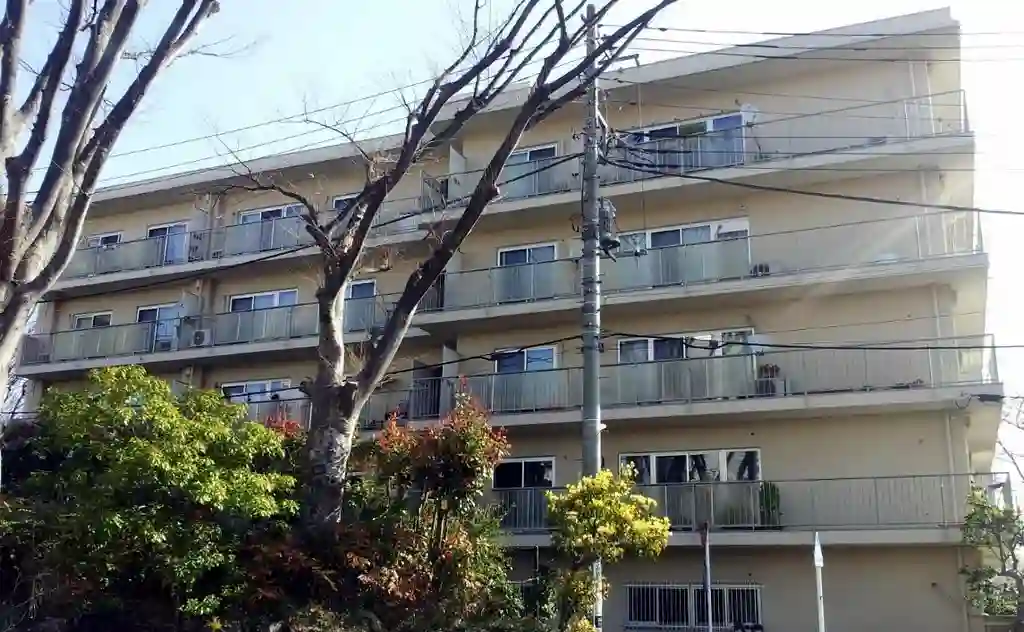 日商岩井百合丘マンション 外観