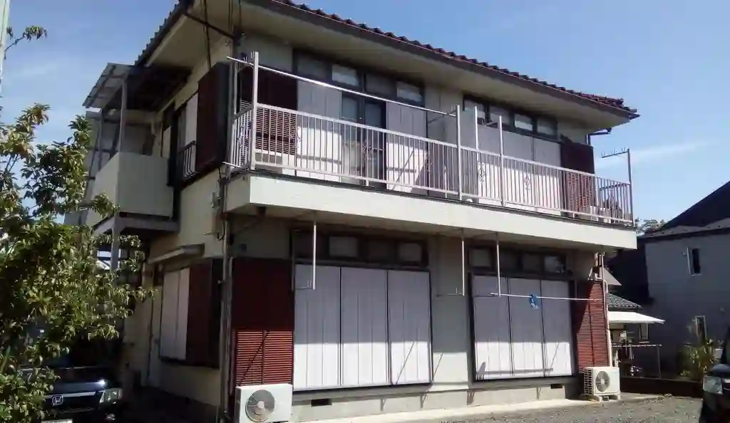 フェミネス 外観