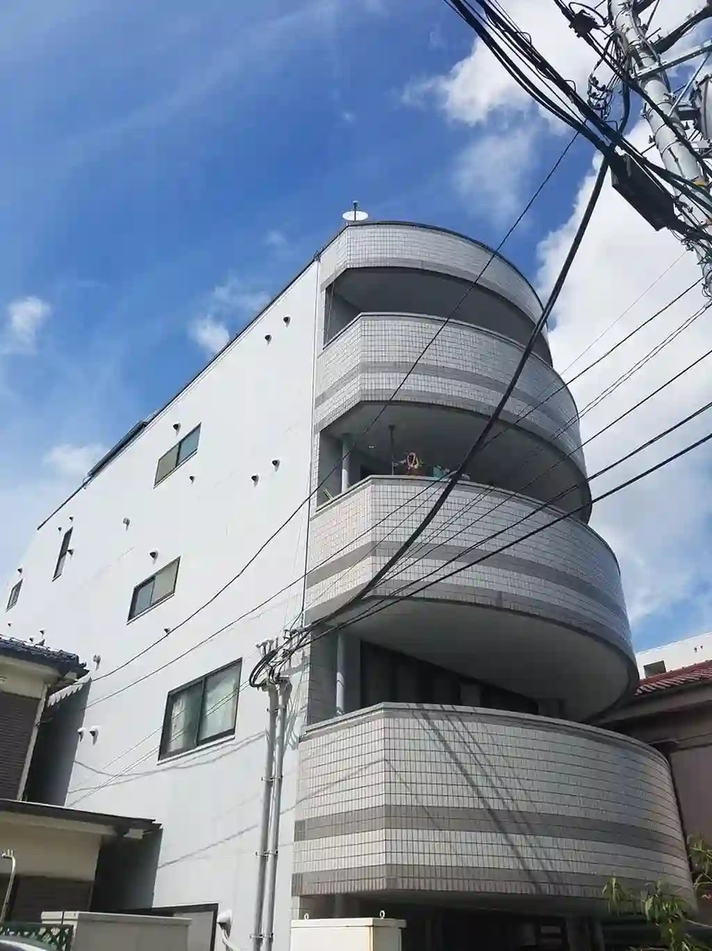 ライブピア前里 外観