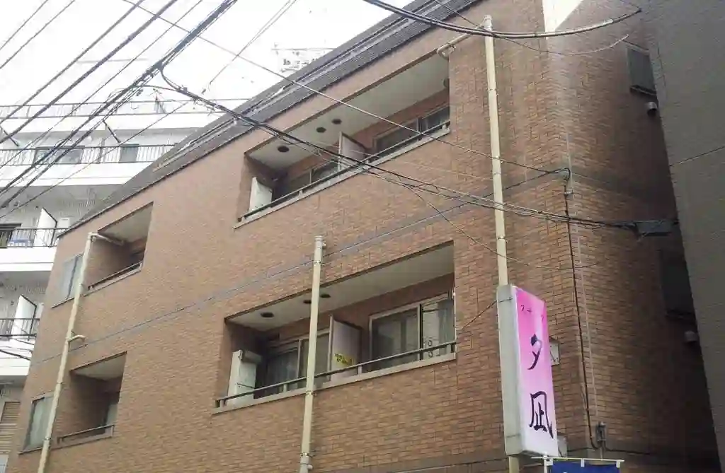 ステーションコート 外観
