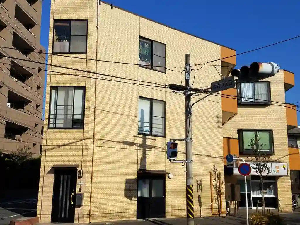 渡辺ビル 外観