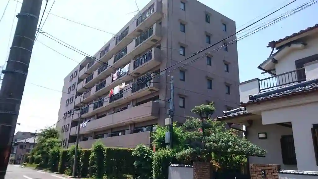 メイツ南浦和 外観