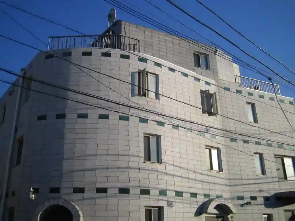 エレーナ 外観