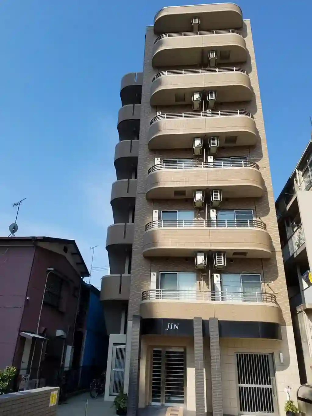 JIN 外観