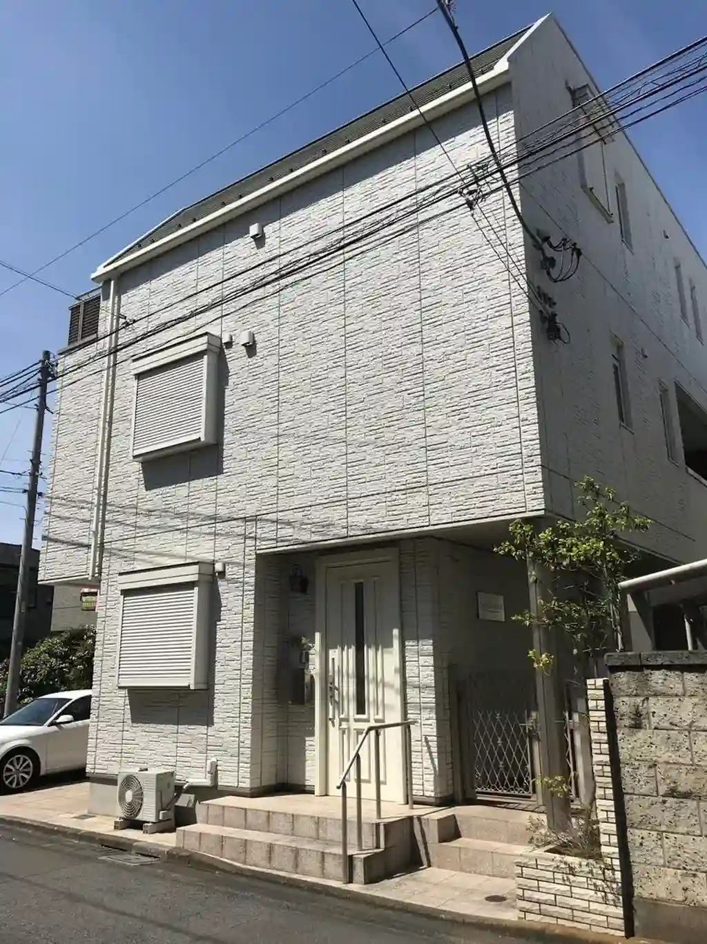 シャルルメゾン 外観