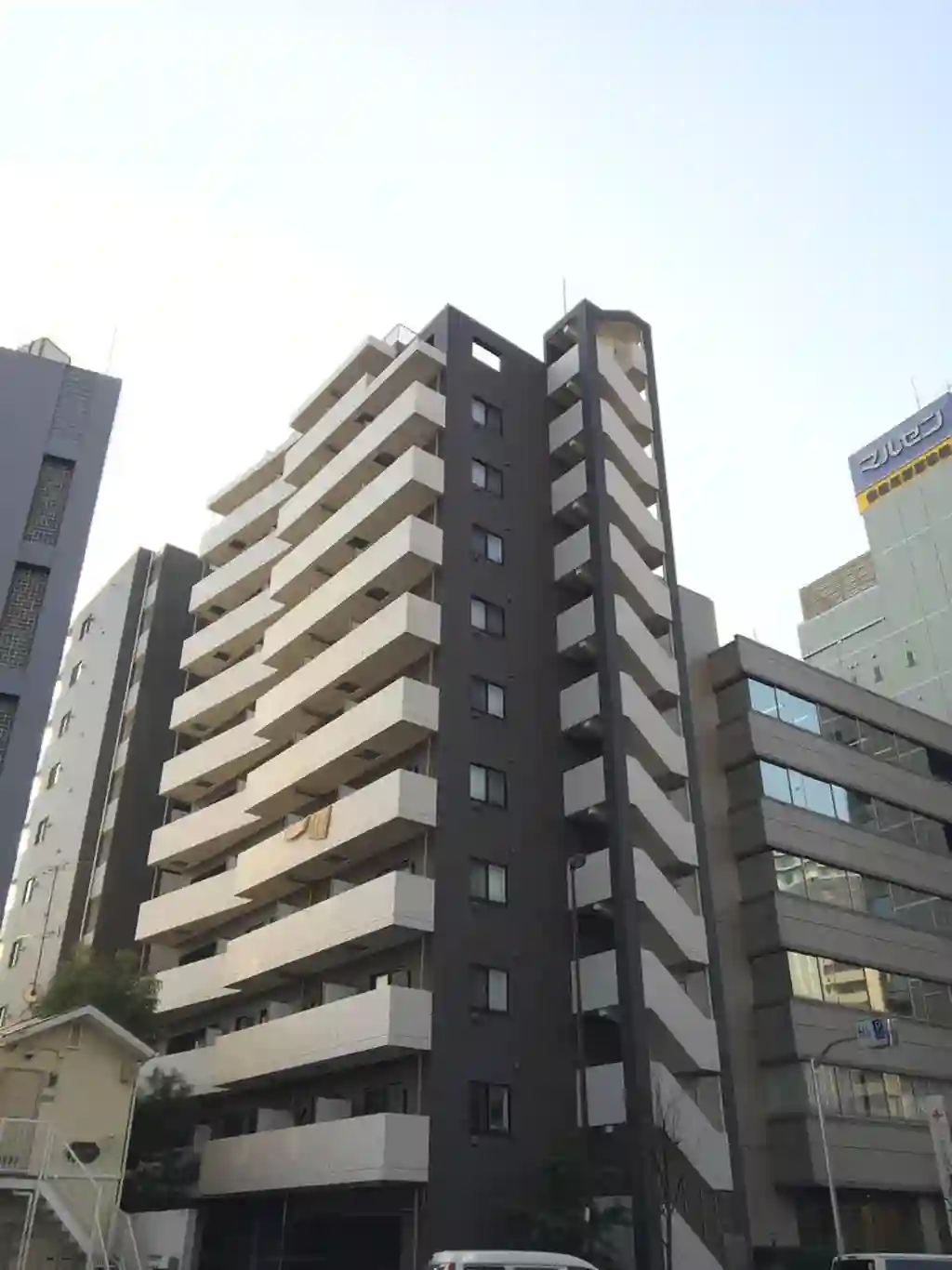 ROMEC山手日暮里 外観
