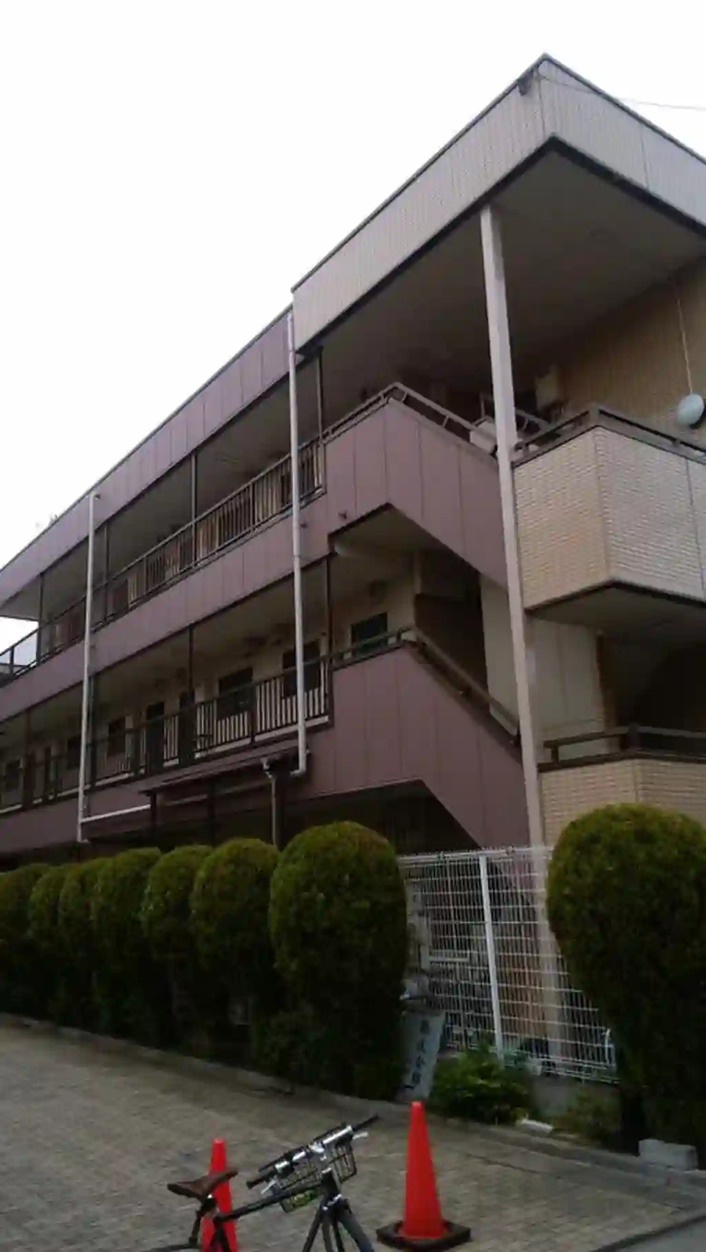 ファミール・谷 外観