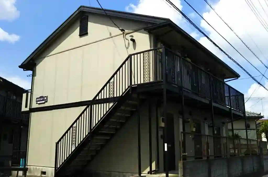 シャトレー II 外観