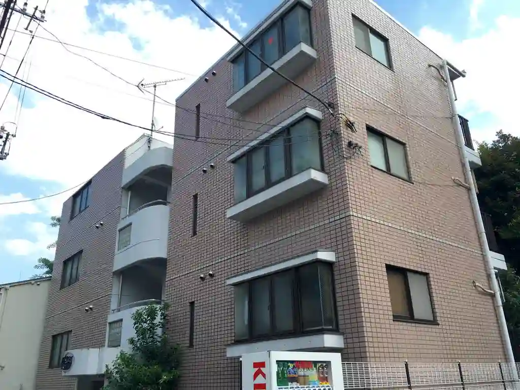 リゼ 外観