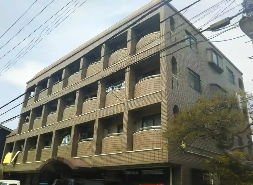 グローバル三井 外観