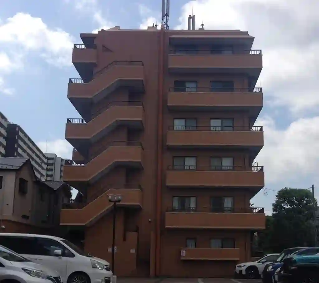 ライオンズマンション新川崎 外観