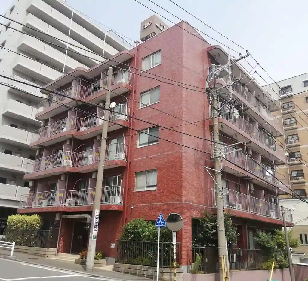 ライオンズマンション神奈川新町 外観
