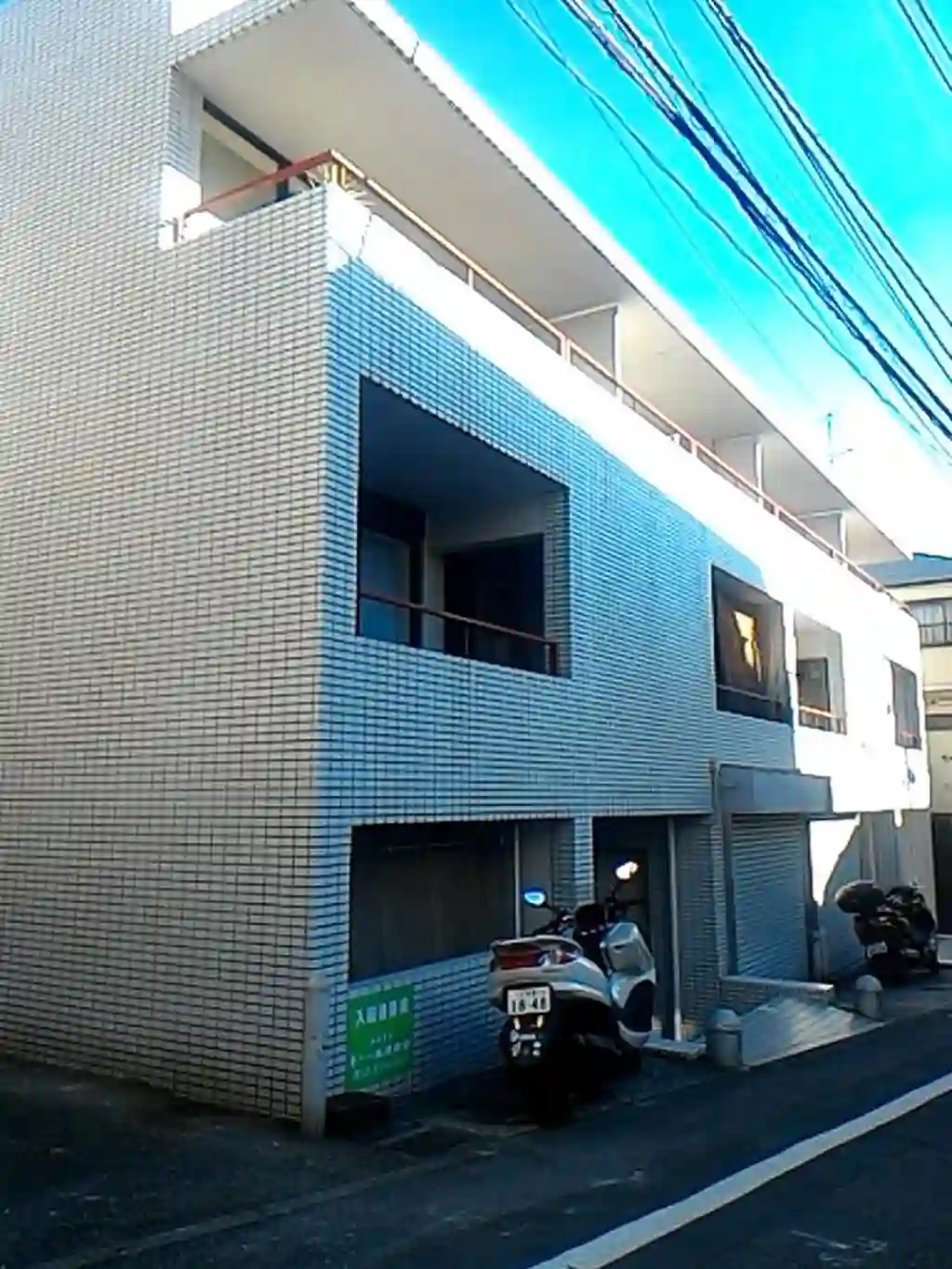 ニューハイツ切り通し 外観