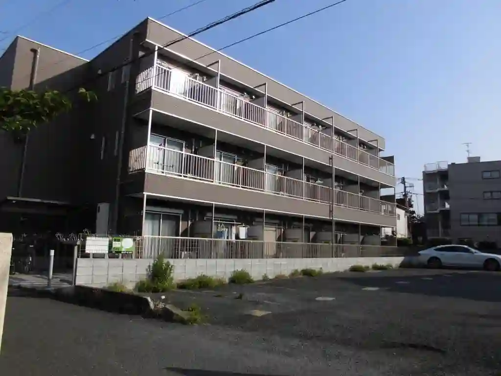 アンプルールフェール大船 外観