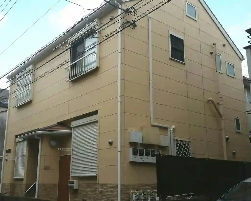 ESFLATII 外観
