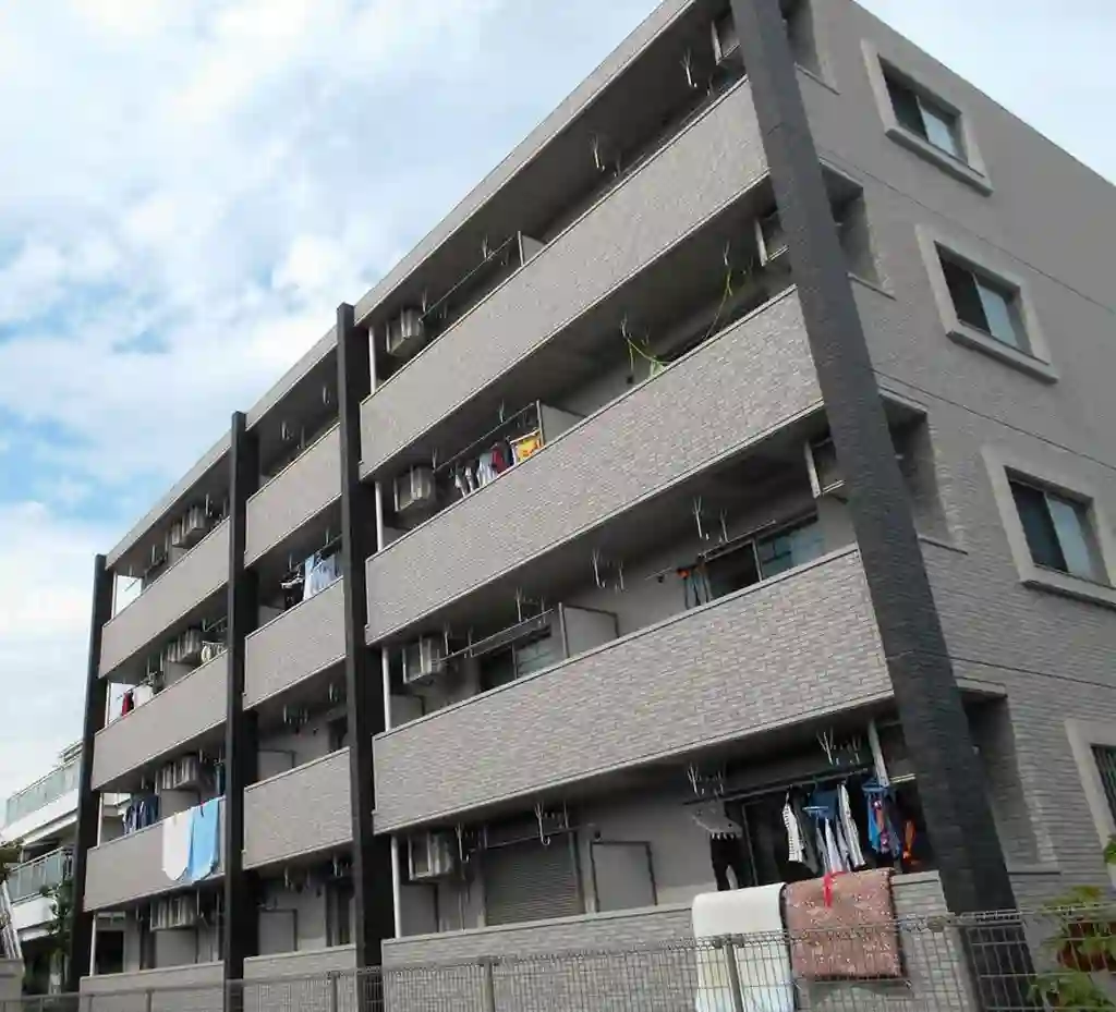 アバンサール 外観