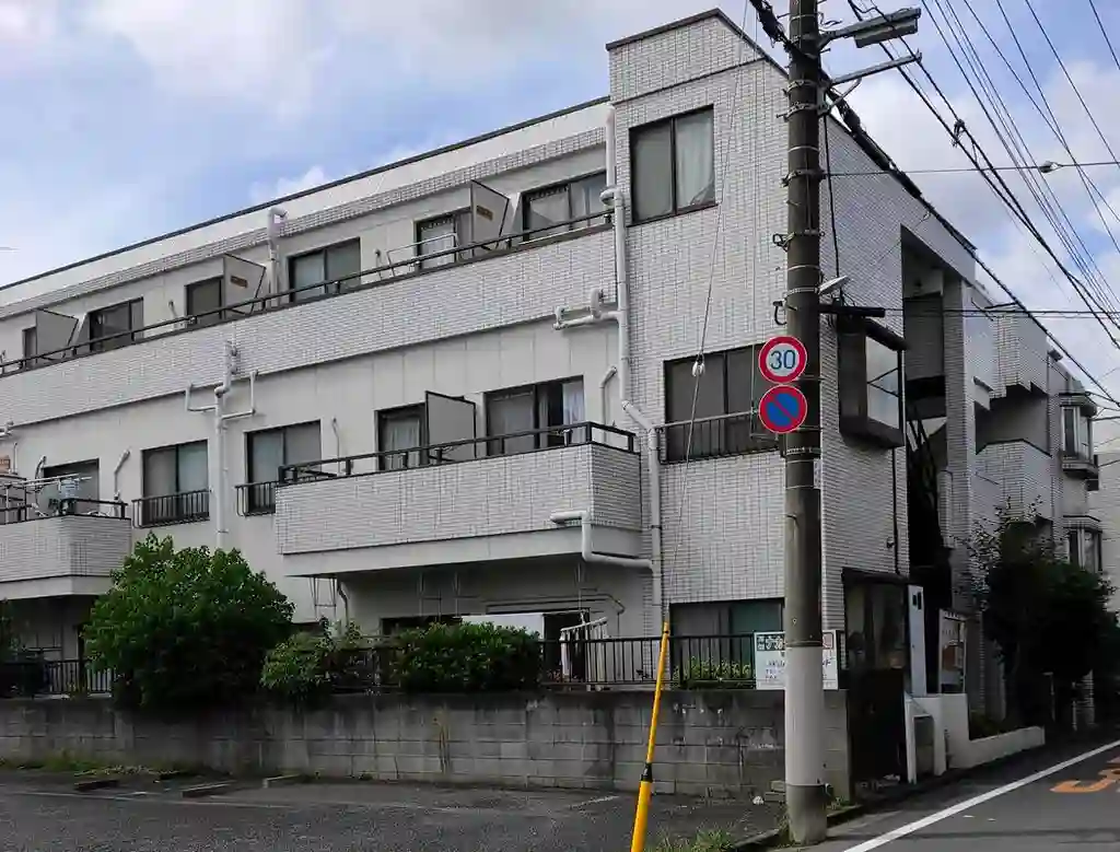 パインハイツ 外観