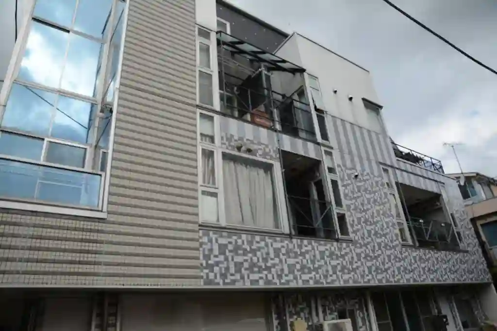 クレサンテーム 外観