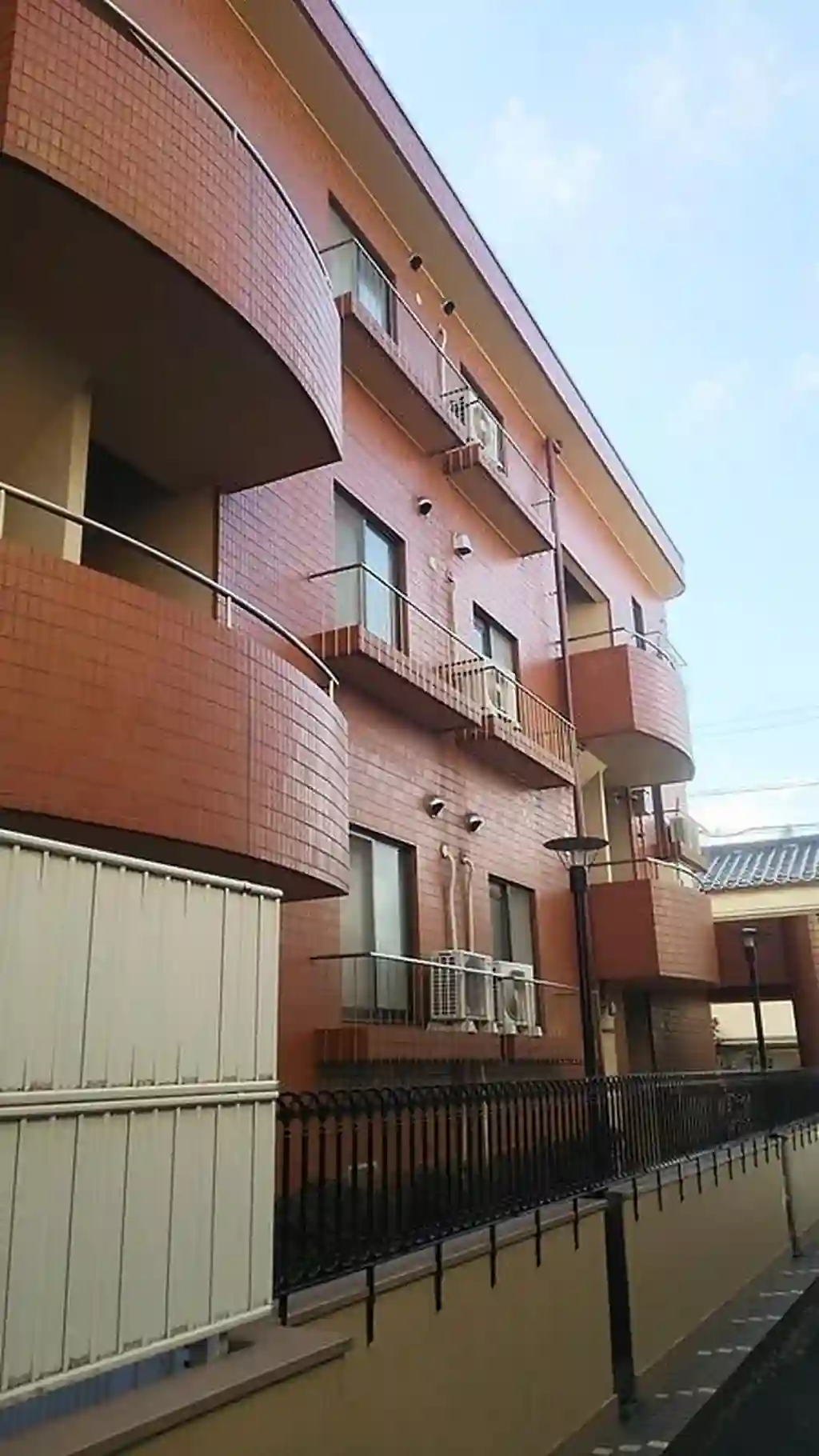 セゾンベルローズ 外観